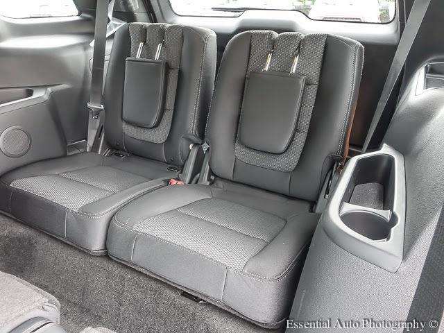 2017 Ford Explorer XLT 4dr SUV